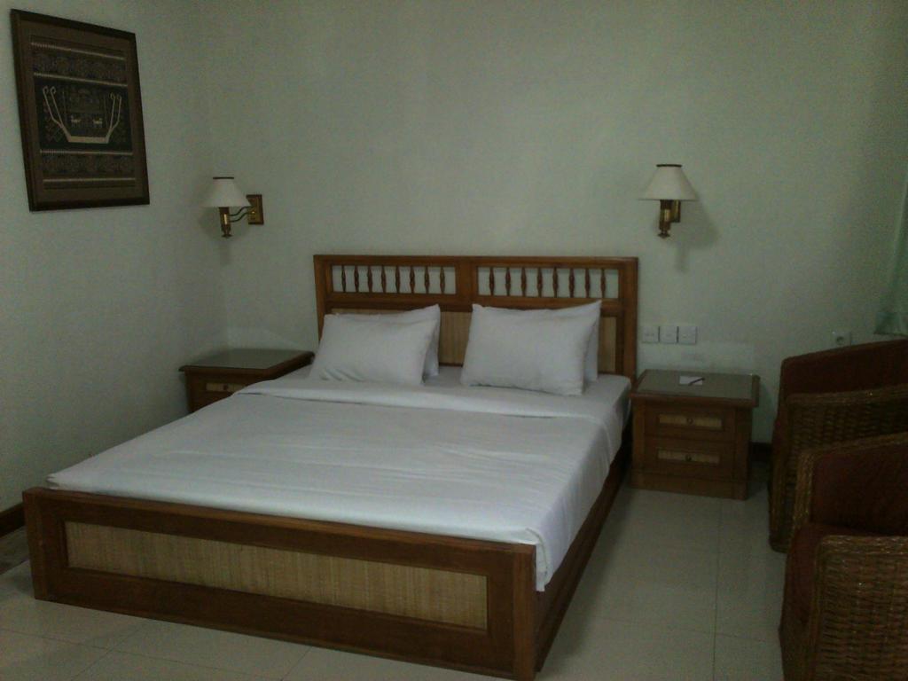 Sunrise Hotel Beach Pangandaran Zimmer foto